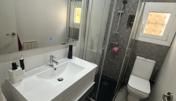 5915 11.JPEG